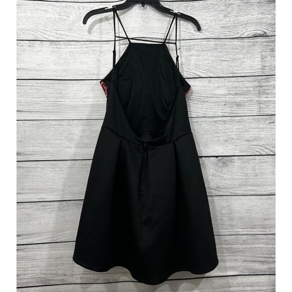 BDarlin Fit & Flare Dress With Red Floral Embroidery Size M - Picture 3 of 4